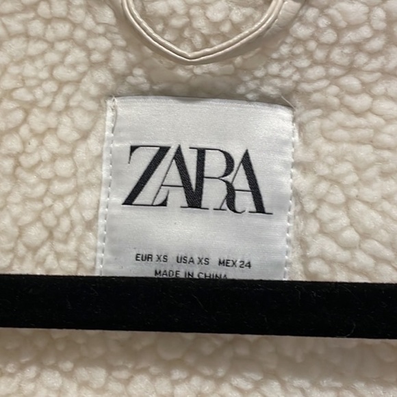 Zara White Faux Fur Aviator lined with Shearling - Picture 6 of 6